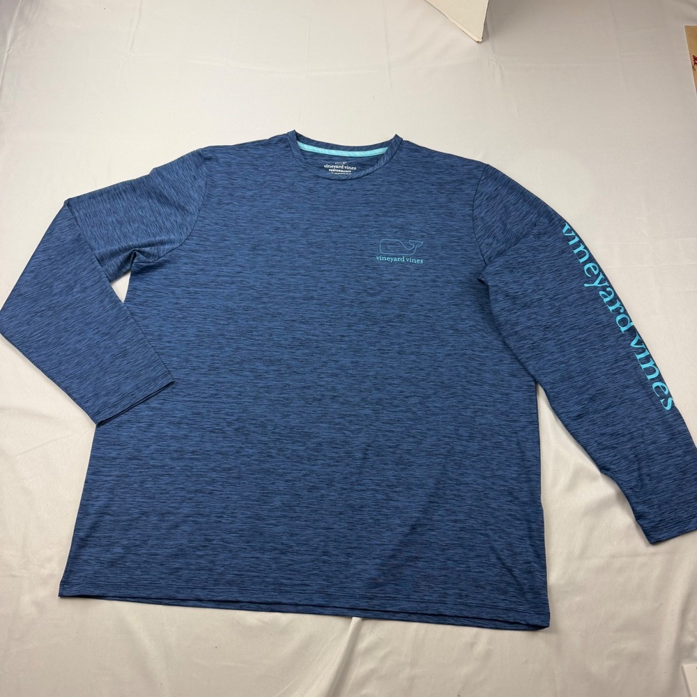 Vineyard Vines Performance Long Sleeve Shirt Mens XL Blue Whale Graphic Tee